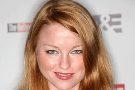 Sarah Schechter Infobox pic