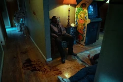 SE1-E06-Promo-Strictly-Business-28-Lamar-Slick