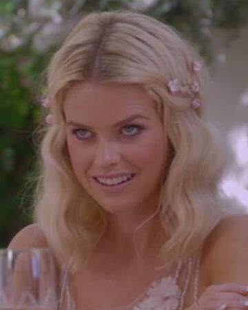 Naomi Blestow Black Mirror Wiki Fandom