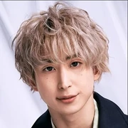 Daisuke Sakuma de Snow Man