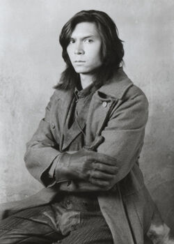 lou diamond phillips young guns