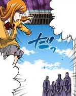 Orihime enters the Senkaimon and thanks the Kidō Corps.