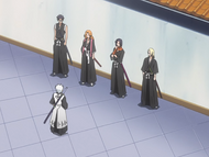 Hitsugaya assembles a strike team of lieutenant-level Shinigami.