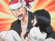 Renji demands that Rukia be quiet.