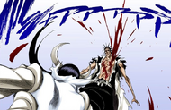 Nnoitra cuts Kenpachi's shoulder and neck.