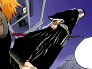 Ichigo grabs Byakuya's shihakushō to prove that he is not dead.