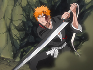 Ichigo is wounded by Kariya's counterattack.