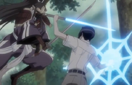 Uryū blocks Senbonzakura's attack.