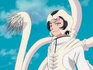 Luppi intends to skewer Rangiku using Hierro Virgen.