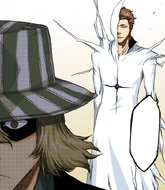 Aizen appears behind Urahara after withstanding the Hadō #91. Senju Kōten Taihō.