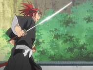 Renji declares that this is as far as Ichigo goes.