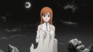 A dying Ulquiorra reaches out for Orihime.