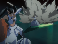 Grimmjow interrupts Loly Aivirrne and Menoly Mallia's abuse of Orihime.