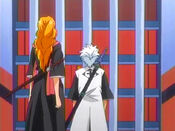 Hitsugaya y Matsumoto se dirigen a la Cámara de los 46.