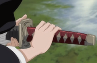 Rukia tightens her grip on her Zanpakutō.