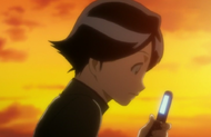 Mizuiro using his mobile phone.