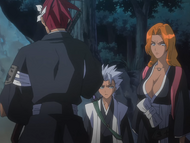 Rangiku, Hitsugaya, and Renji prepare to move out.