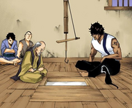 Yoruichi meets with an elder from the Rukongai.