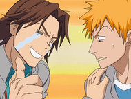 Keigo congratulates Ichigo for having lunch with Rukia.