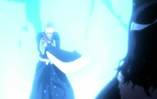 Ichigo usando su Getsuga Tensho contra Ginjo.