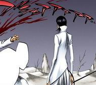 Nnoitra kills a surrendering Arrancar.