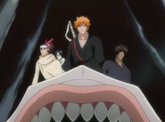 Ichigo, Renji i Sado szukają Rukii.