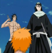 Byakuya y Kenpachi llegan a pelear