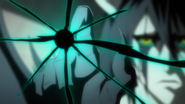 Ulquiorra calmly uses Cero Oscuras on a partly unconscious Ichigo.