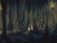 Orihime and her friends enter the cave.