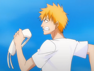 Ichigo runs away from Ururu.