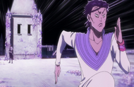 Askin flees from Grimmjow once more.