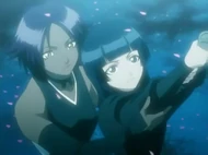 Suì-Fēng ze swoją kapitan