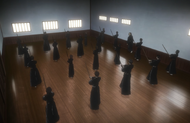 Nagakiso trains dozens of Shinigami in Zanjutsu.