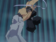 Rukia attacks Aaroniero.