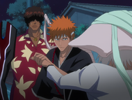 Ichigo saves Sado from Di Roy Rinker.