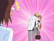 Keigo is shocked to see Shinji Hirako hugging Orihime.