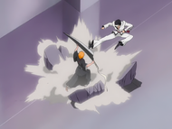 Dordoni attacks Ichigo with great force.