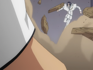 Uryū Ishida evades Demoura's punch.