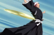 Renji hit in the back with the Toju's boomerang