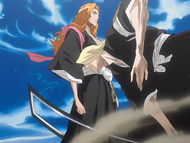 Izuru attacks Rangiku with his Shikai, Wabisuke.