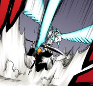 Ichigo blocks Quilge's attack.