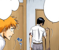 Ichigo attempts to bring up the loss of Uryū's powers with him.