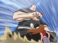 Jirōbō turns toward Orihime in an attempt to grab her.