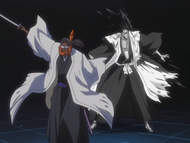 Tōsen attacks Kenpachi while using his Bankai.