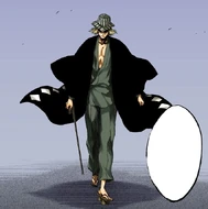 Urahara arrives after Isshin Kurosaki defeats Grand Fisher.