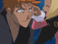 Ririn mockingly flicks Ichigo's forehead.