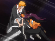 Yoruichi jabs her hand into Ichigo's stomach wound.