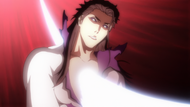 Gin betrays Aizen.