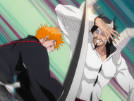 Ichigo attacks Dordoni after refusing to use his Bankai.