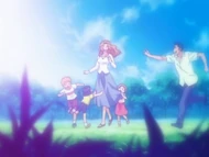 Masaki cùng gia đình mình.